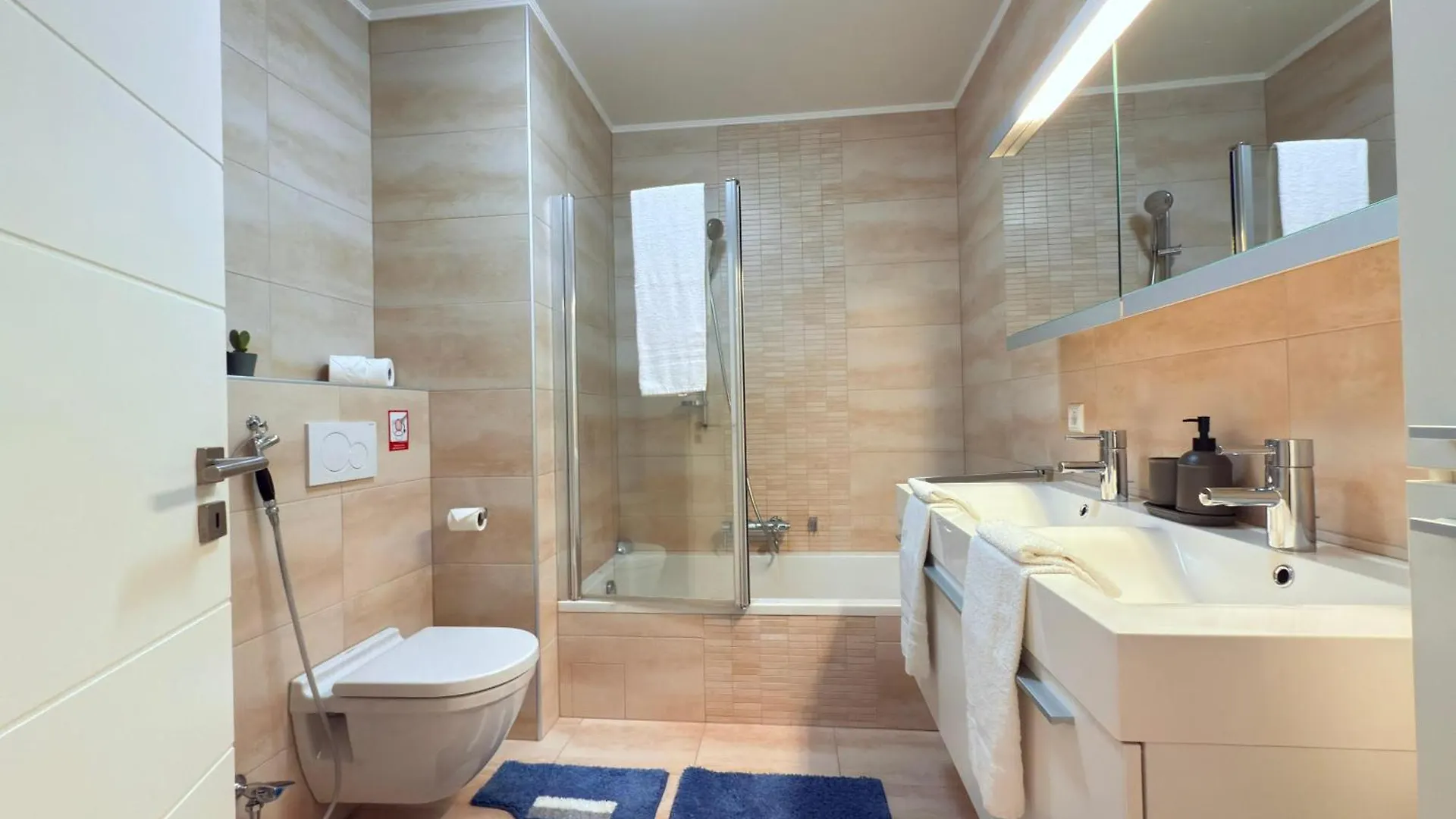 Comfort 2 Bedroom With Balcony And Parking Mamer 0*,